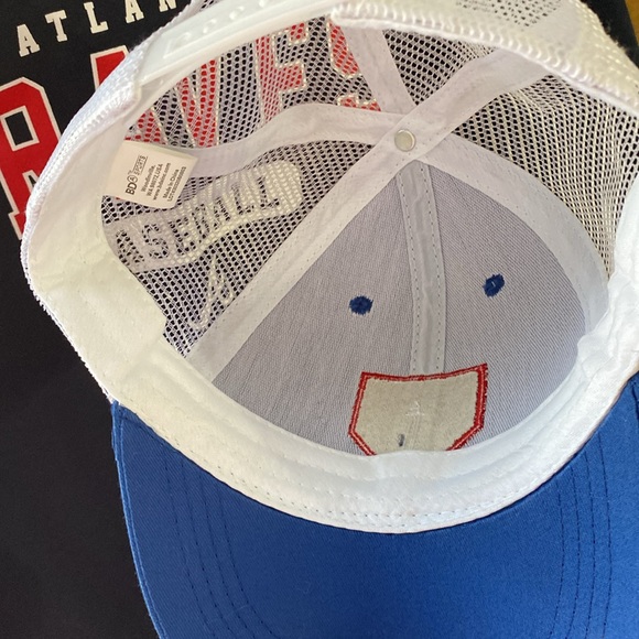 Atlanta BRAVES crewneck sweatshirt,and MLB/braves baseball cap bundle - Picture 9 of 10